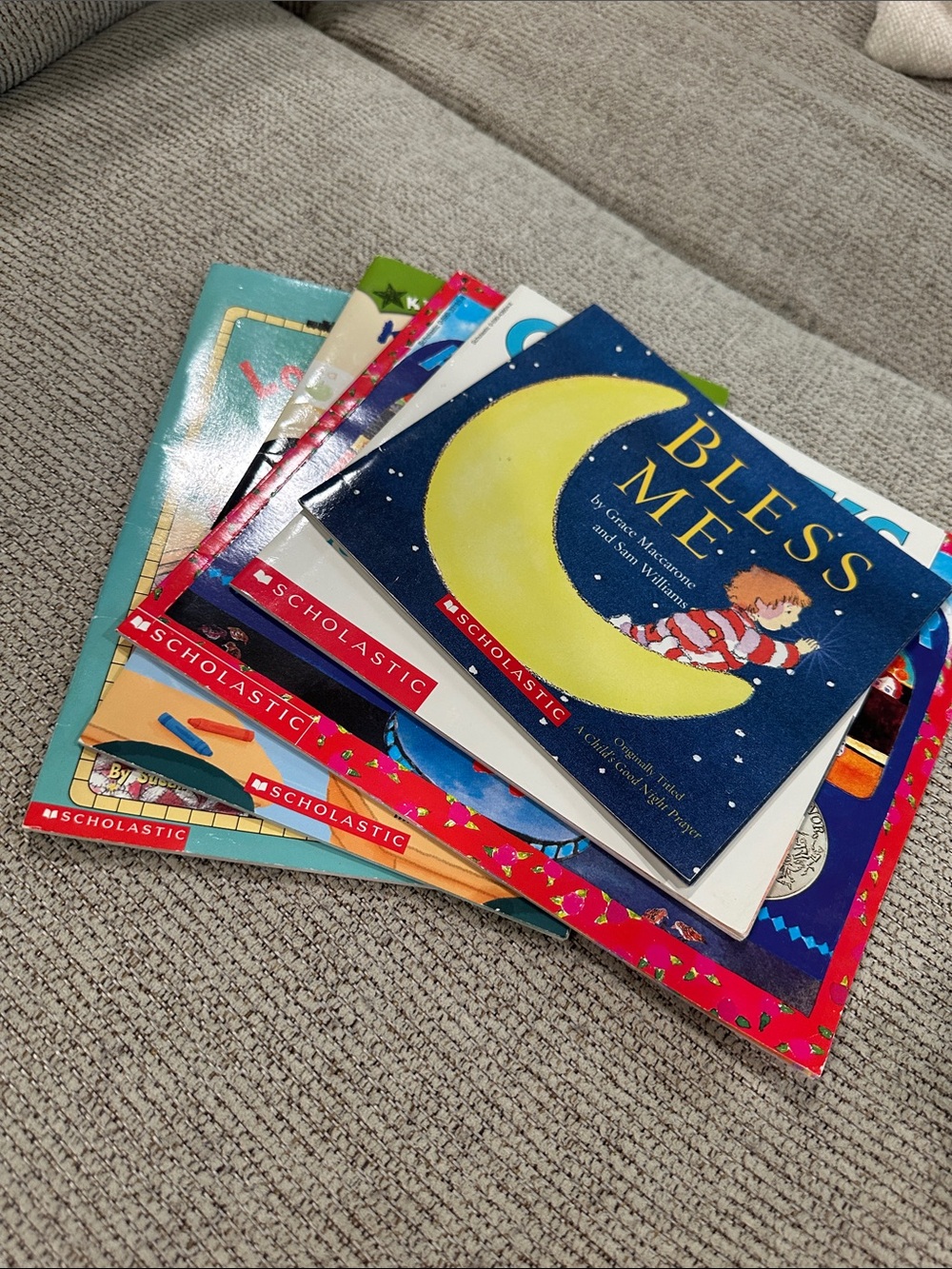 Scholastic 5 Book Set
